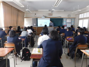 海部高等学校での出前授業の様子